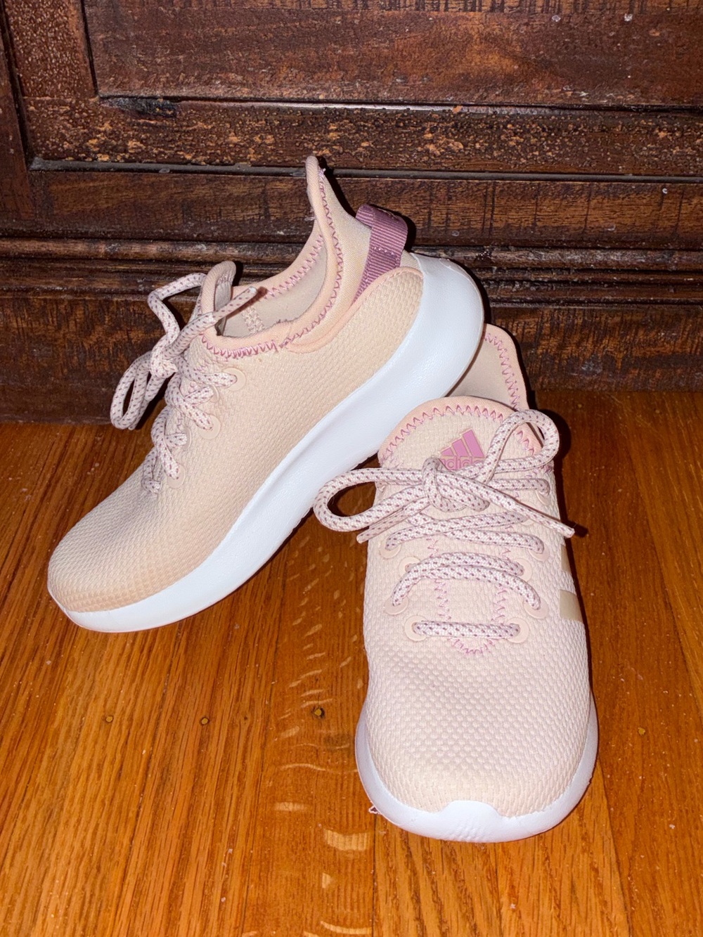 NWT adidas girl’s shoes Pale Pink Knit Lace-Up Athletic Sneakers